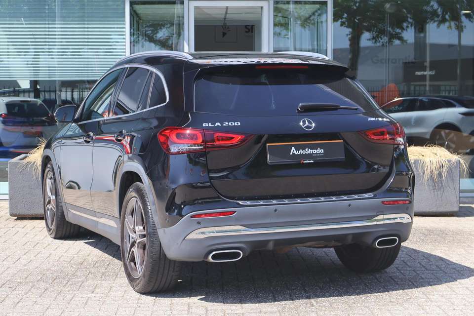 Mercedes-Benz GLA 200 - Imagem 2
