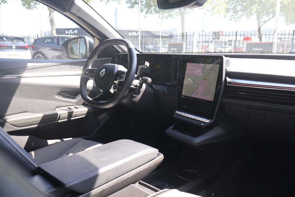 Renault Megane E-Tech - Imagem 6