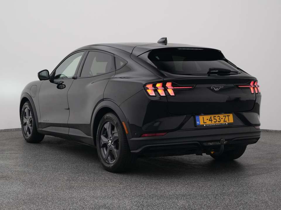 Ford Mustang Mach-E - Imagem 6