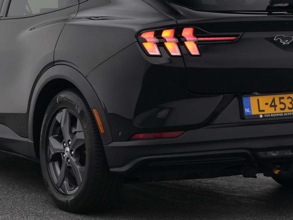 Ford Mustang Mach-E - Imagem 19