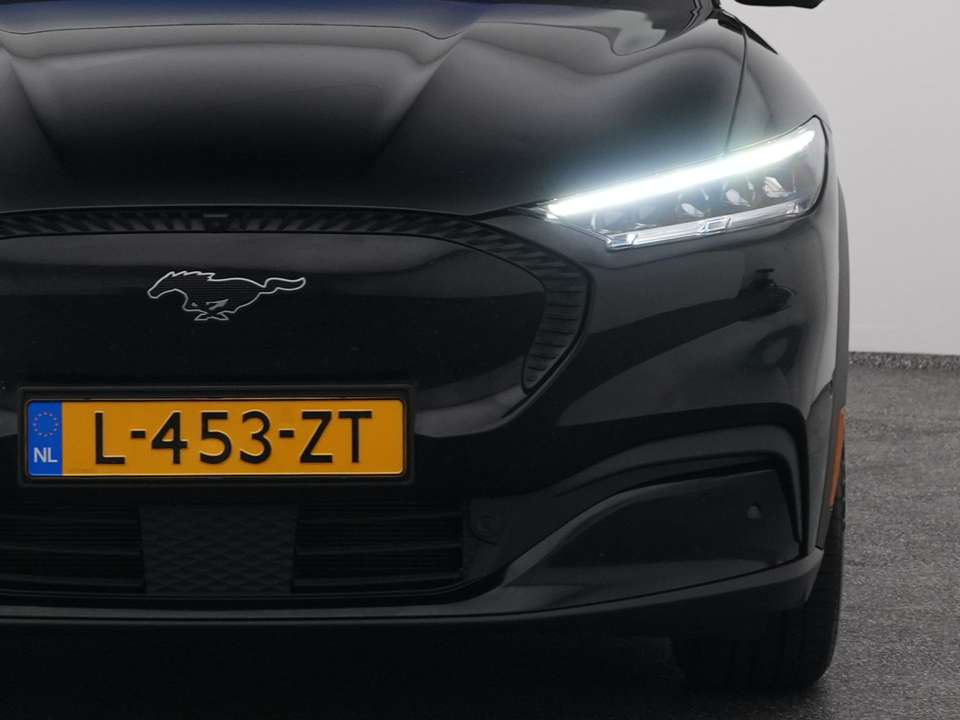 Ford Mustang Mach-E - Imagem 20