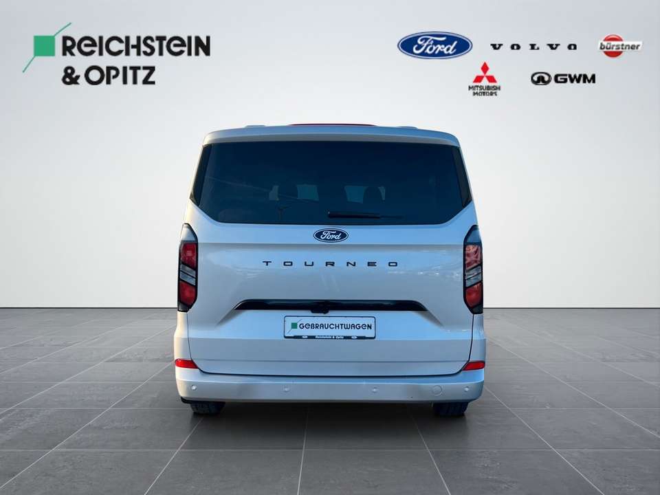 Ford Tourneo Custom - Imagem 6