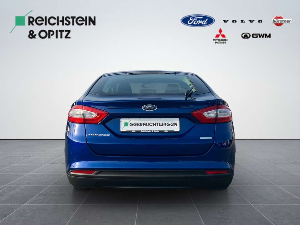 Ford Mondeo - Imagem 6