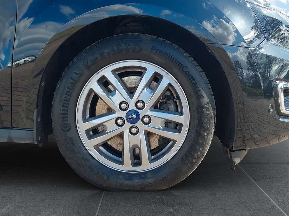 Ford Tourneo Connect - Imagem 4