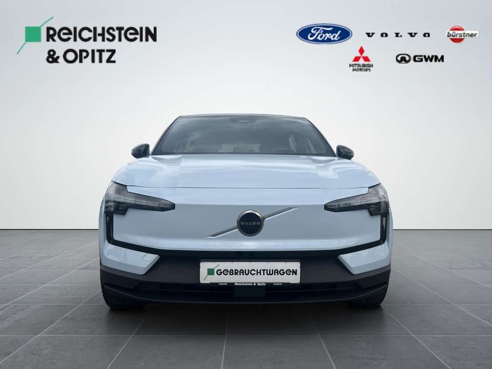 Volvo EX30 - Imagem 2