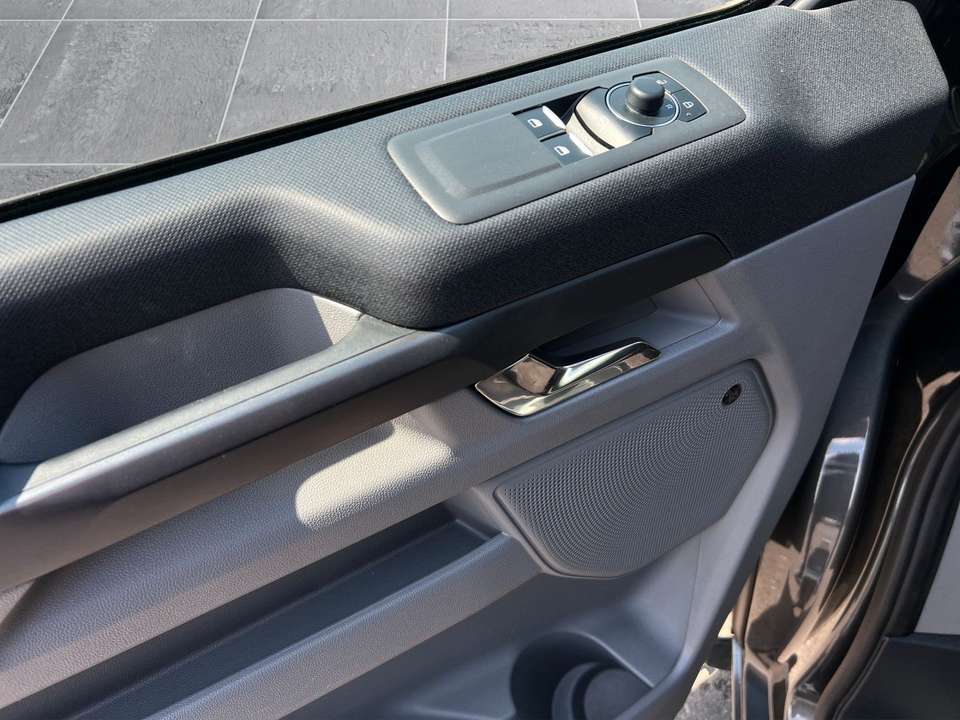 Ford Tourneo Custom - Imagem 9