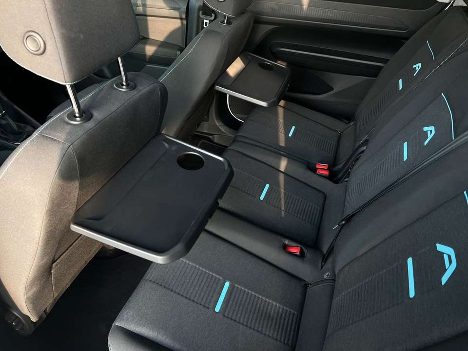 Ford Grand Tourneo - Imagem 10