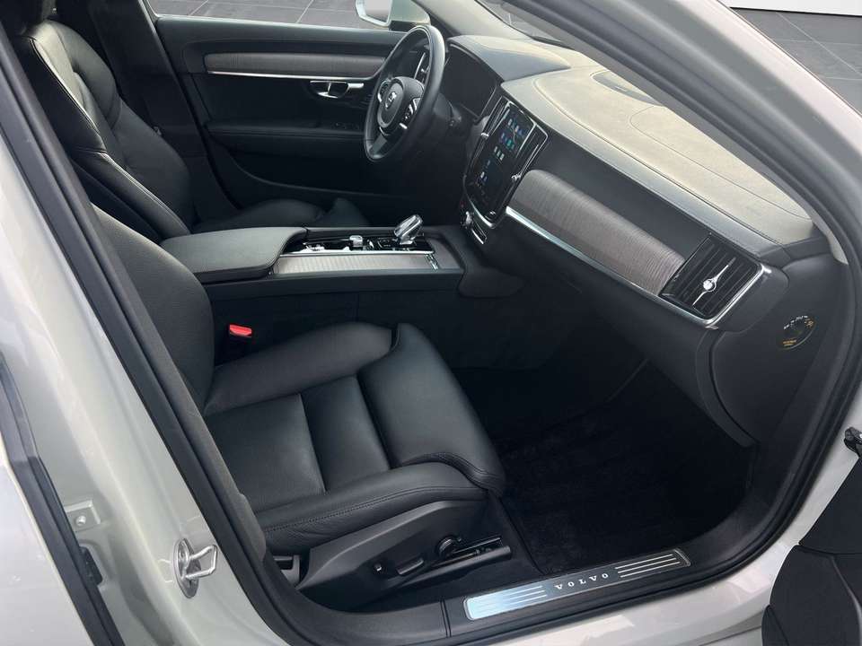 Volvo V90 - Imagem 11