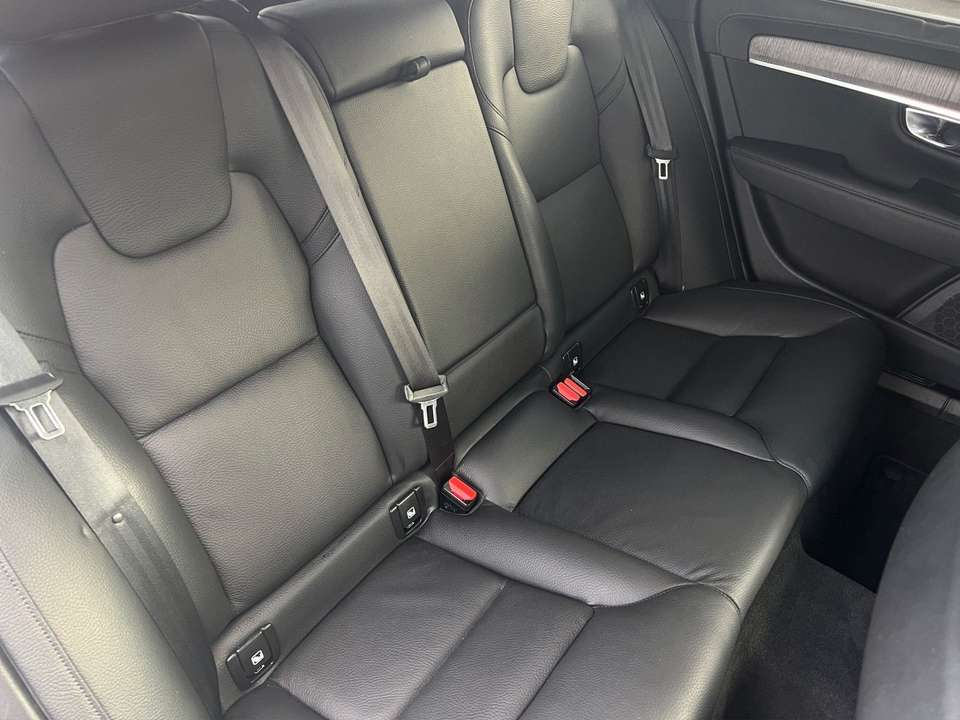 Volvo V90 - Imagem 12