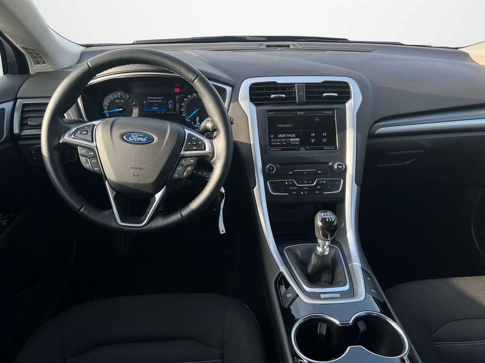 Ford Mondeo - Imagem 14