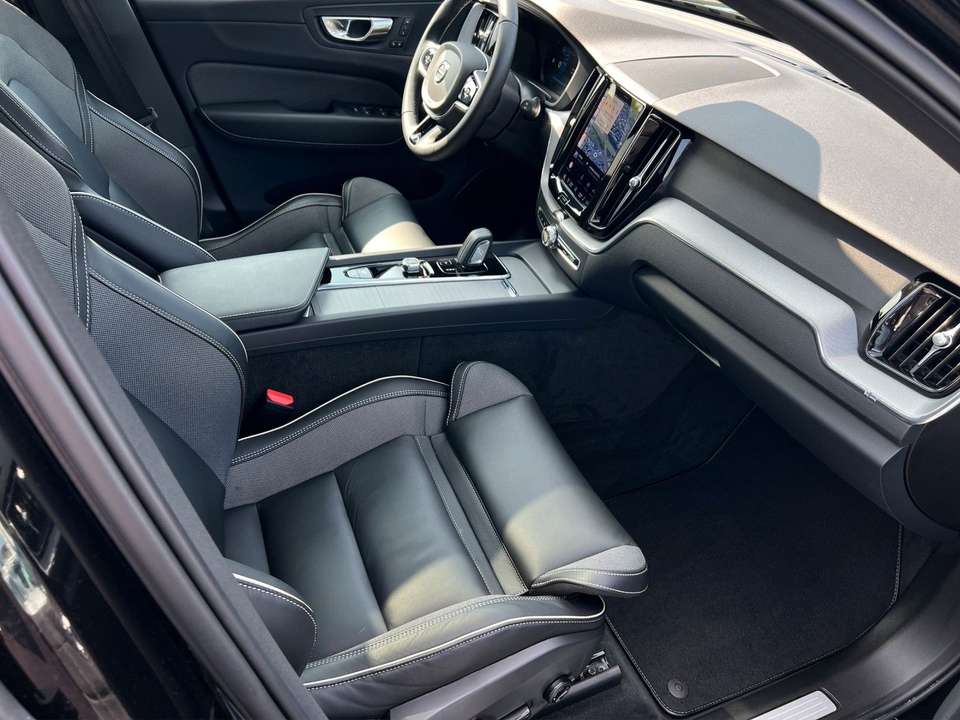 Volvo XC60 - Imagem 12