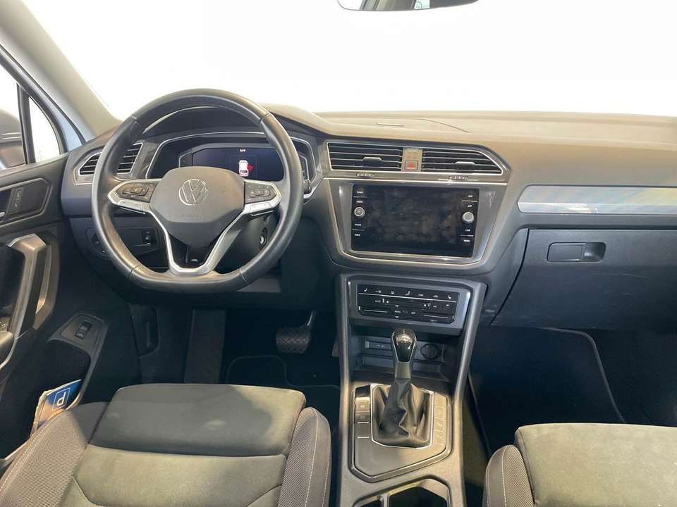 Volkswagen Tiguan Allspace - Imagem 6