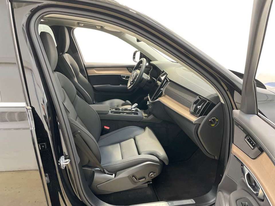 Volvo XC90 - Imagem 8