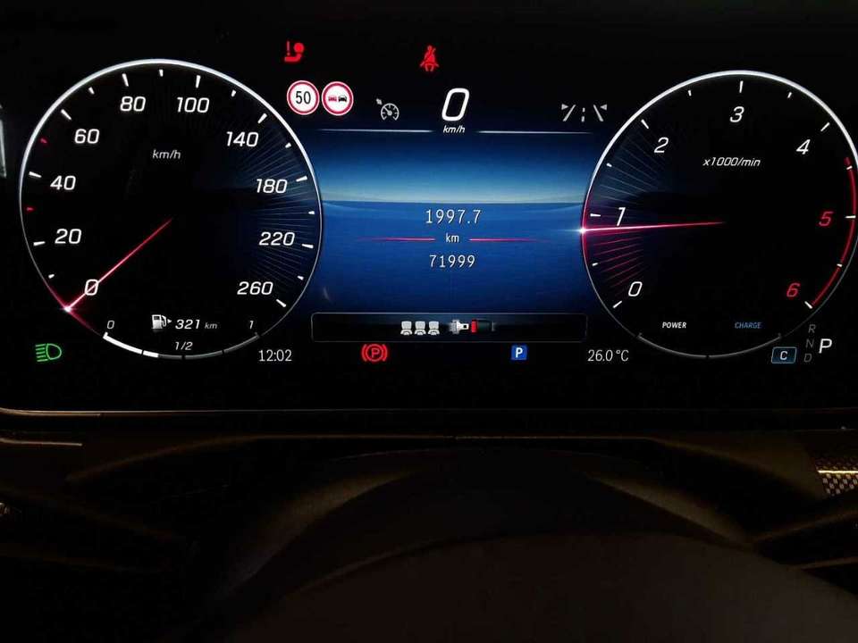Mercedes-Benz C 220 - Imagem 9