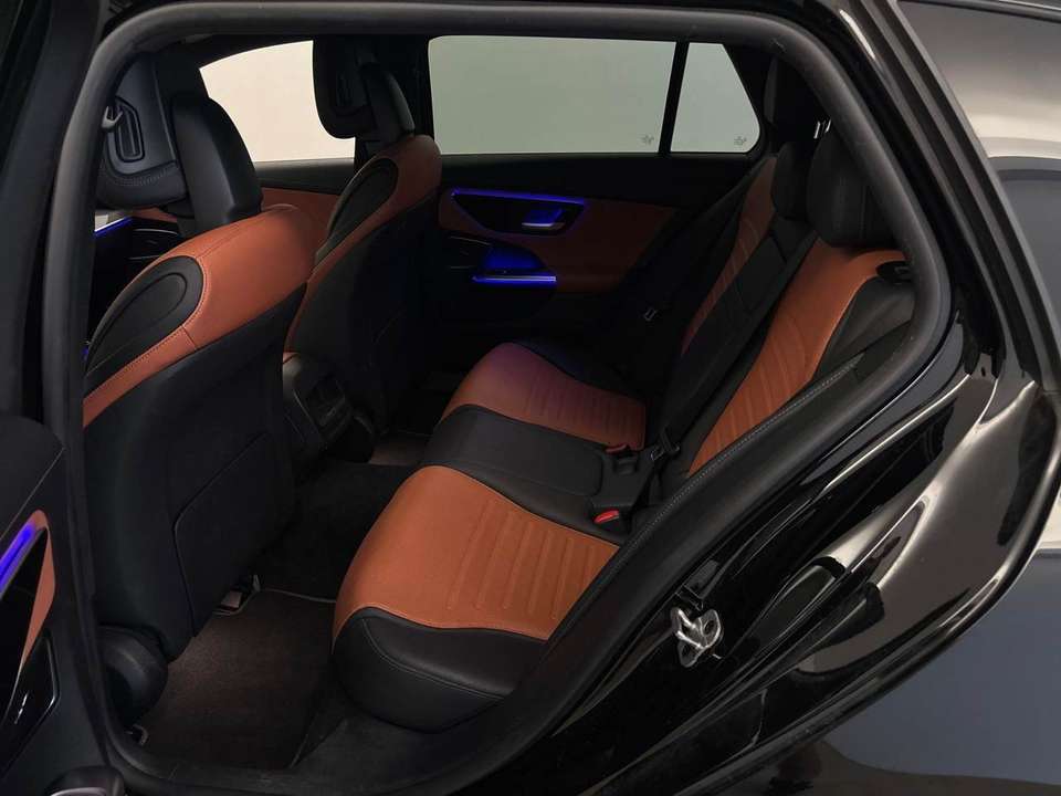 Mercedes-Benz C 220 - Imagem 10