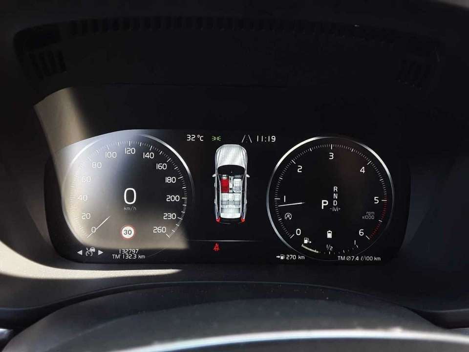 Volvo XC60 - Imagem 9