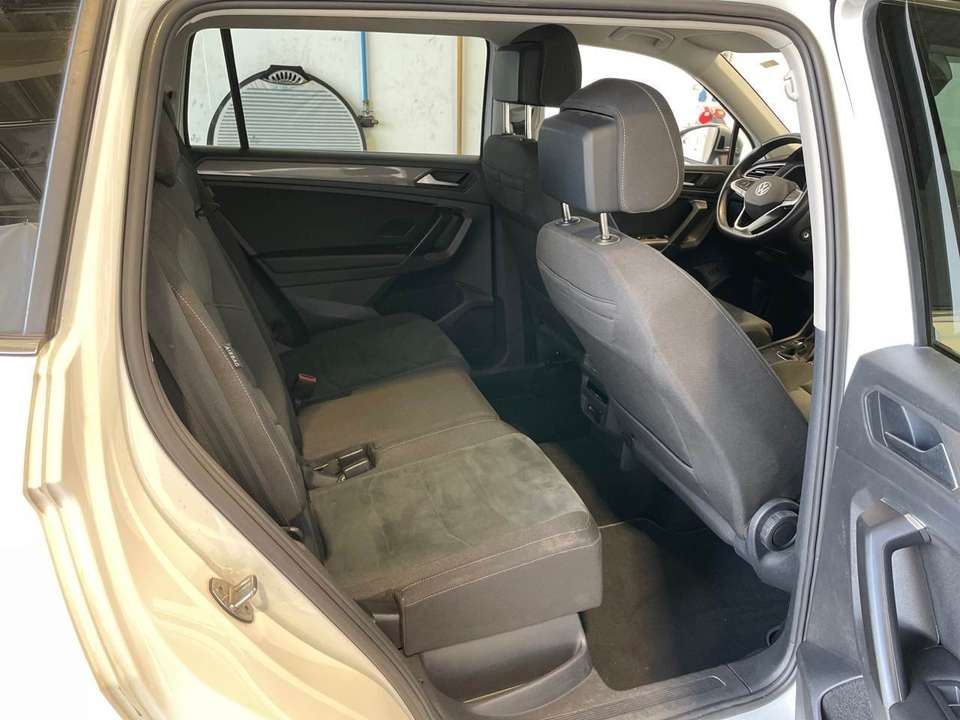 Volkswagen Tiguan Allspace - Imagem 11