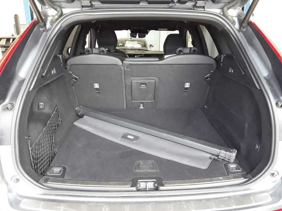 Volvo XC60 - Imagem 12