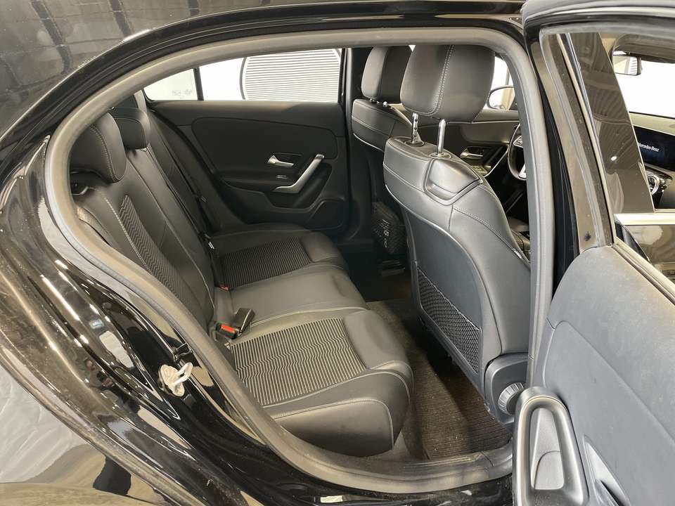 Mercedes-Benz A 200 - Imagem 10