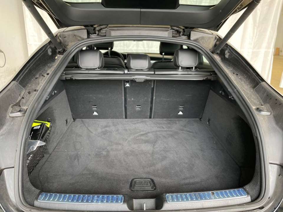 Mercedes-Benz GLC 400 - Imagem 13