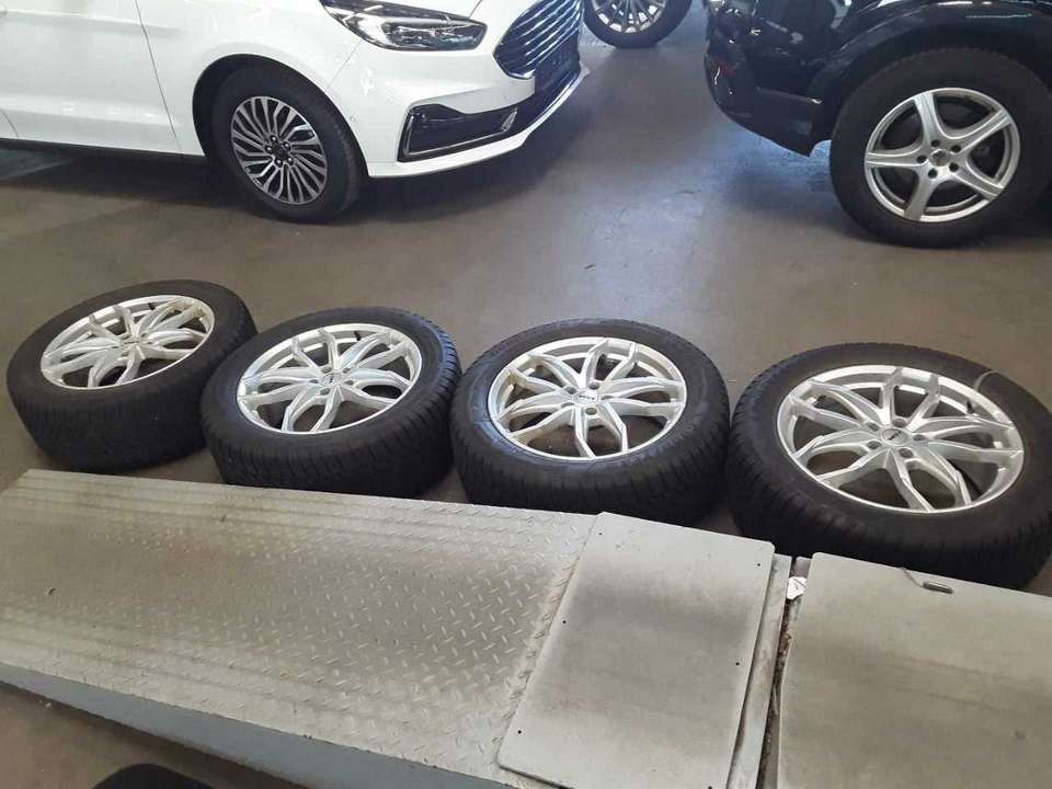 Audi Q4 e-tron - Imagem 13