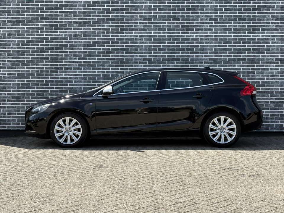 Volvo V40 - Imagem 3