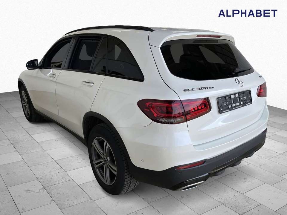 Mercedes-Benz GLC 300 - Imagem 7