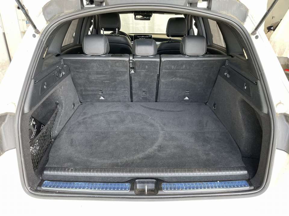 Mercedes-Benz GLC 300 - Imagem 12