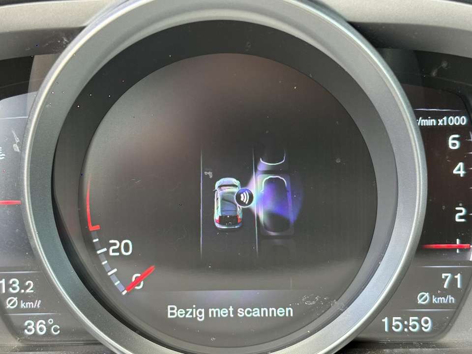 Volvo V40 - Imagem 15