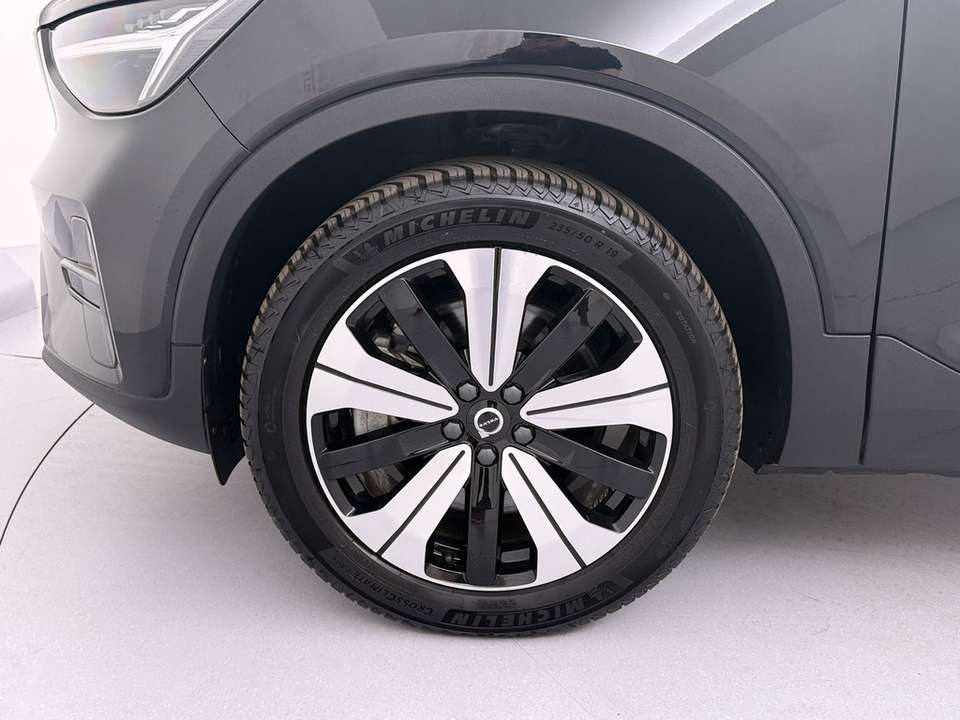 Volvo XC40 - Imagem 9
