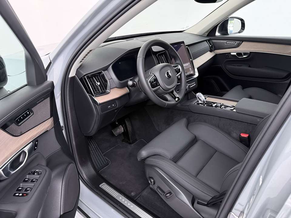Volvo XC90 - Imagem 11