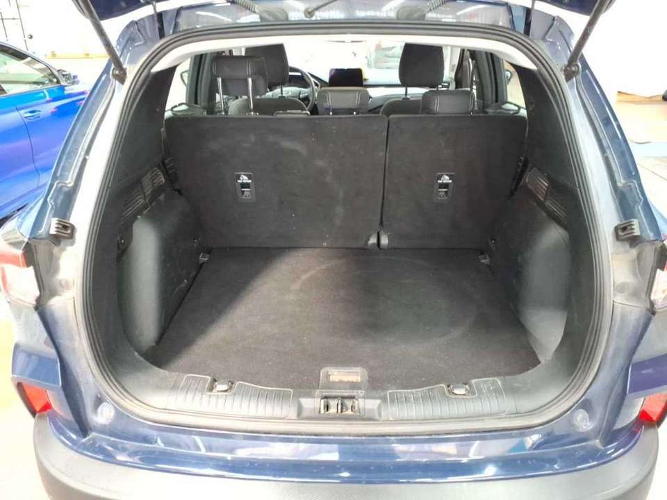 Ford Kuga - Imagem 13