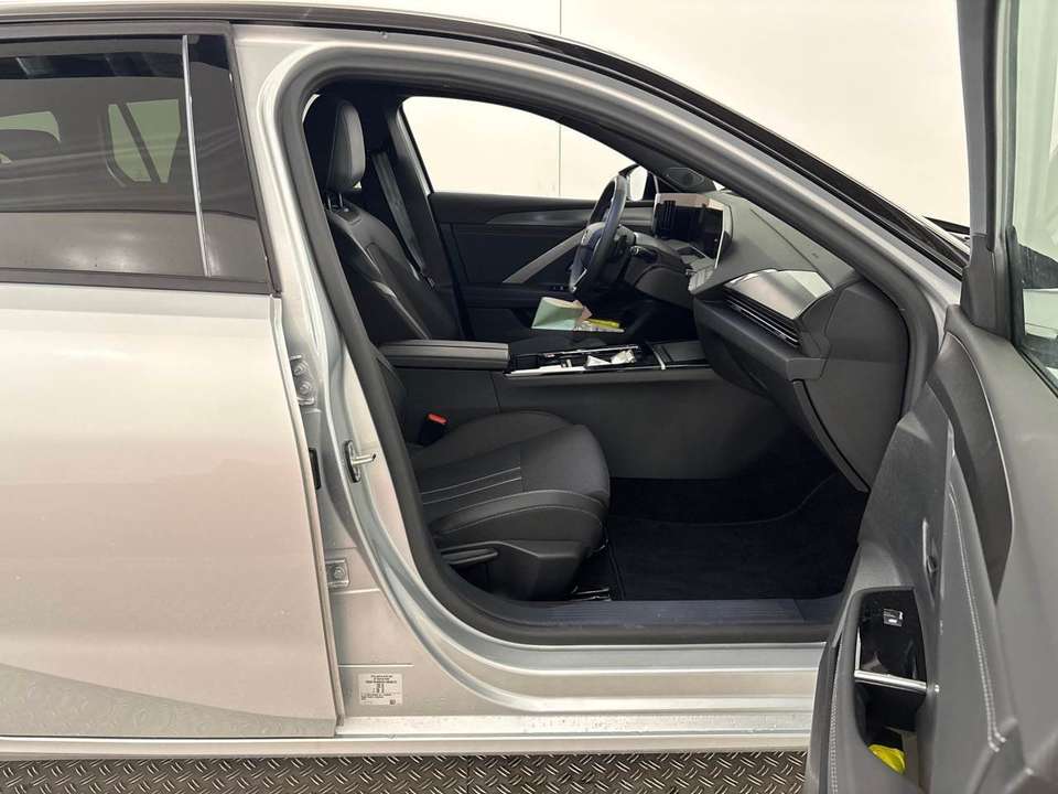 Opel Astra - Imagem 8