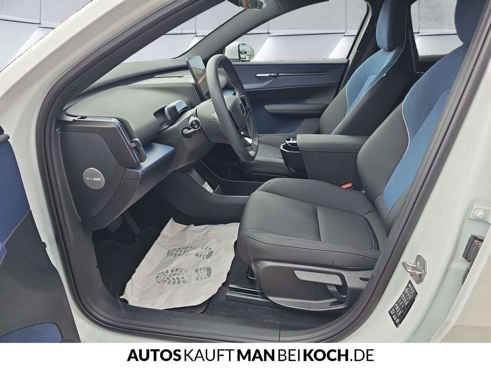 Volvo EX30 - Imagem 7