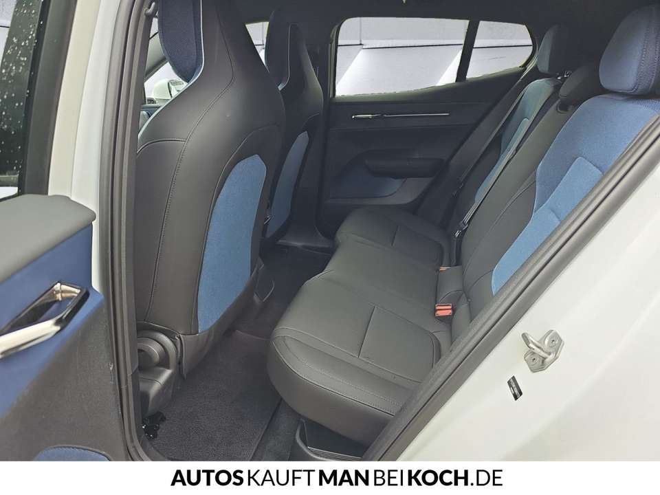 Volvo EX30 - Imagem 8