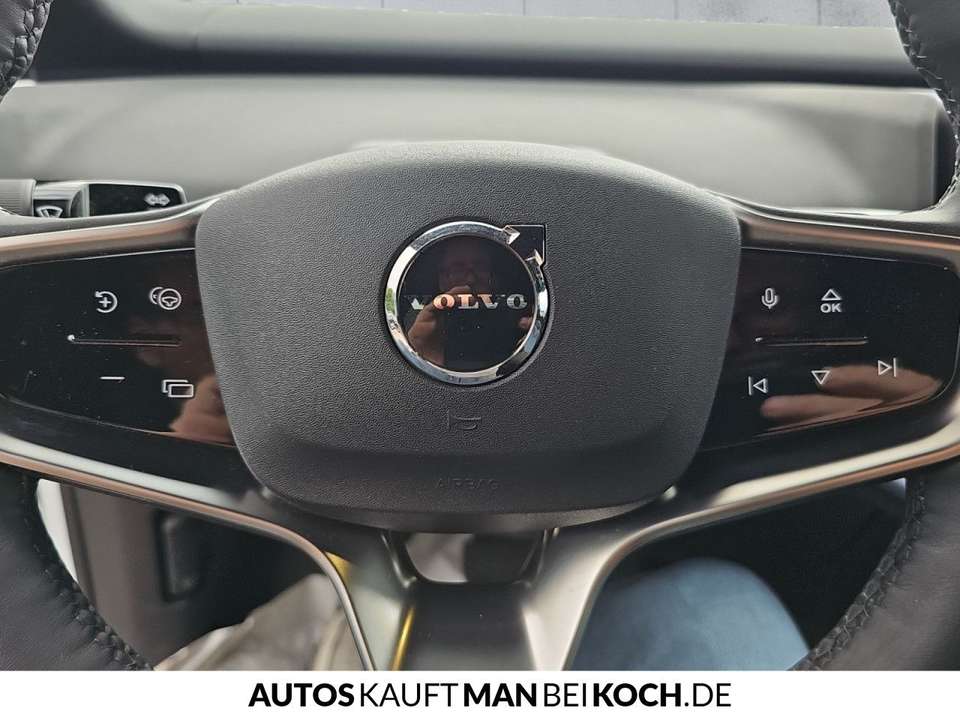 Volvo EX30 - Imagem 12