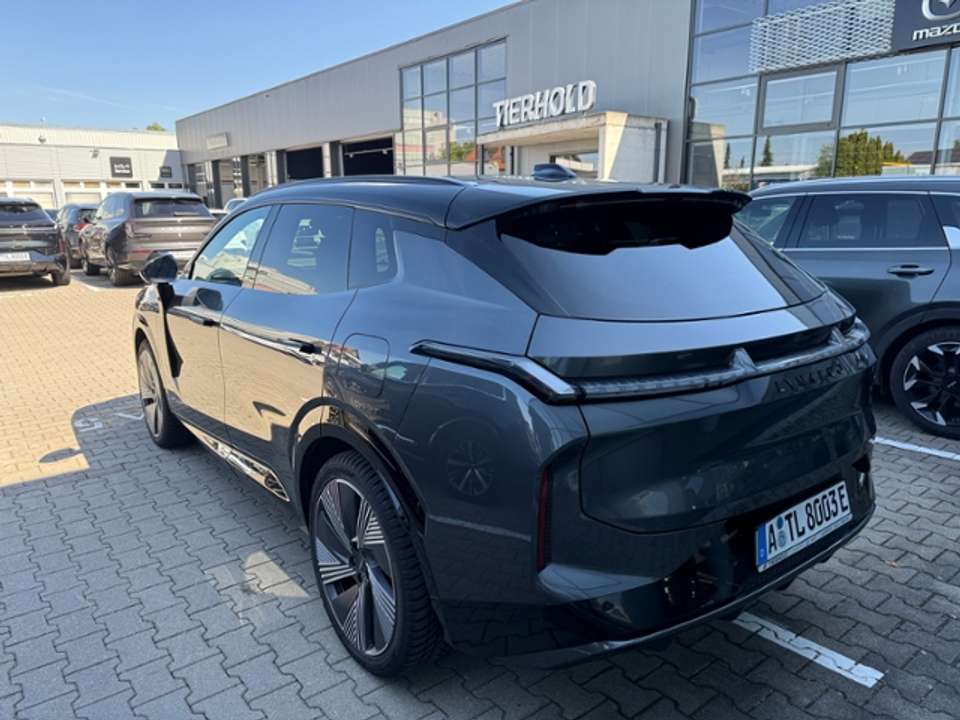 Lynk & Co 08 - Imagem 3