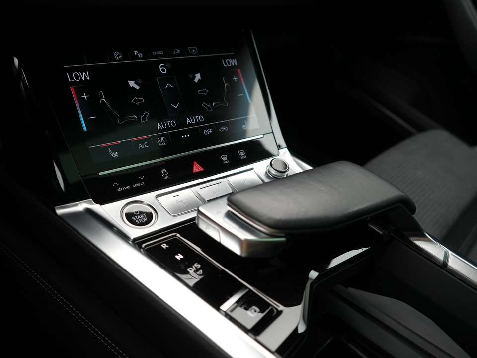 Audi Q8 e-tron - Imagem 12
