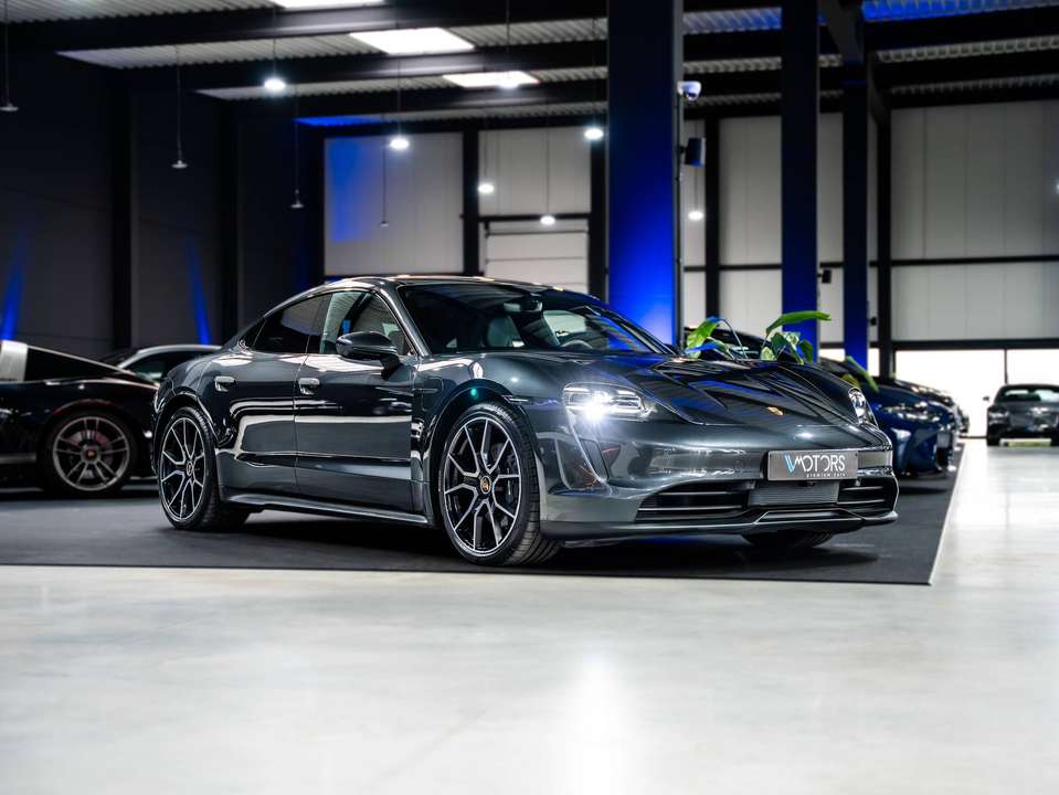 Porsche Taycan - Imagem 5