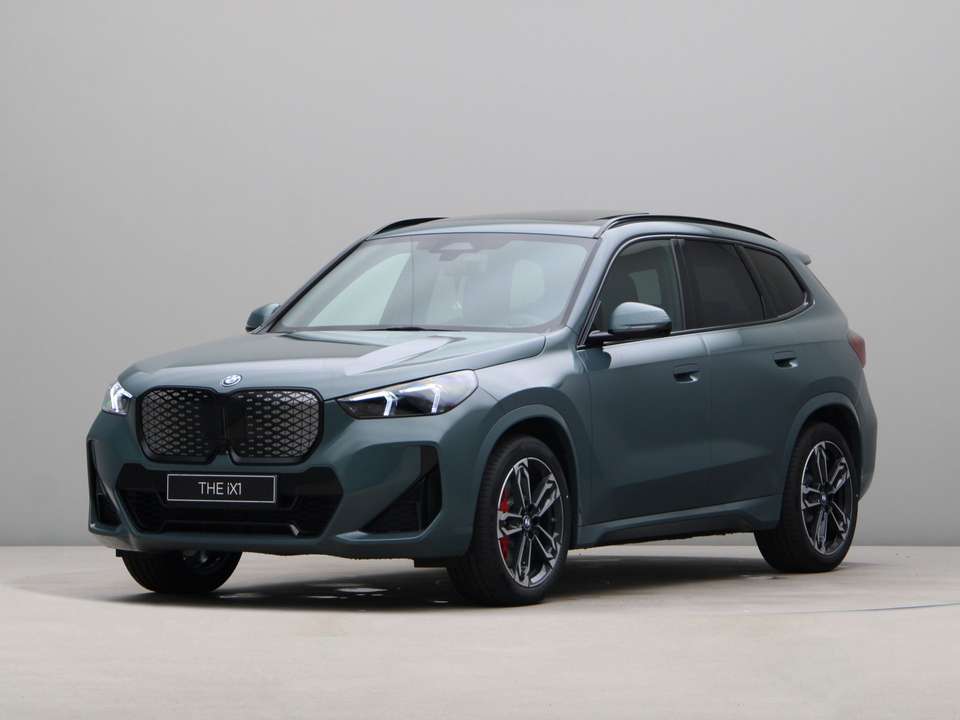 BMW iX1 - Imagem 1