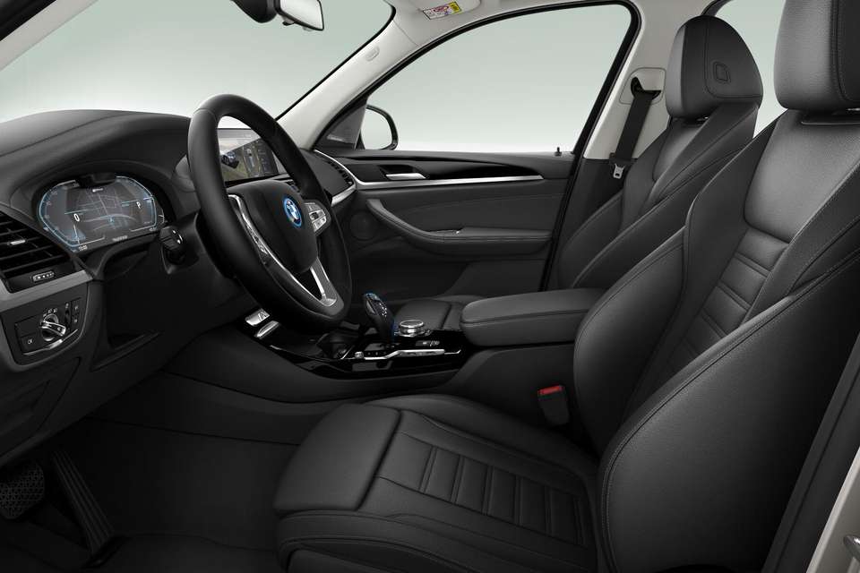BMW iX3 - Imagem 2