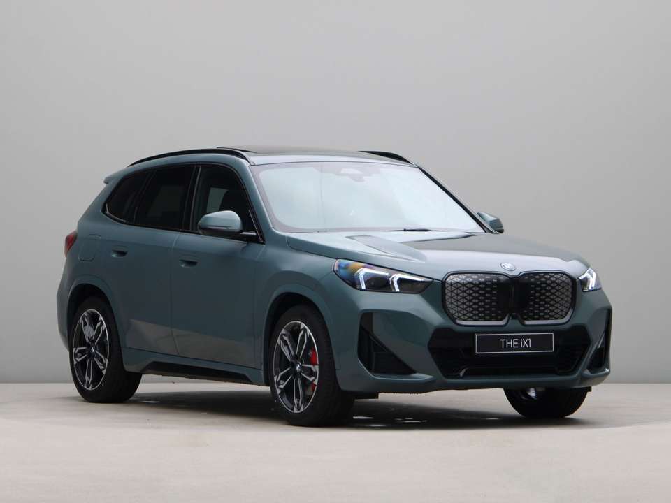 BMW iX1 - Imagem 7