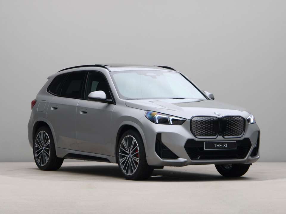 BMW iX1 - Imagem 7