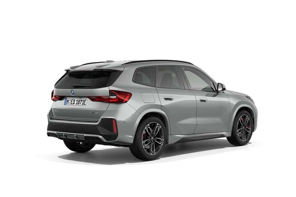BMW iX1 - Imagem 2