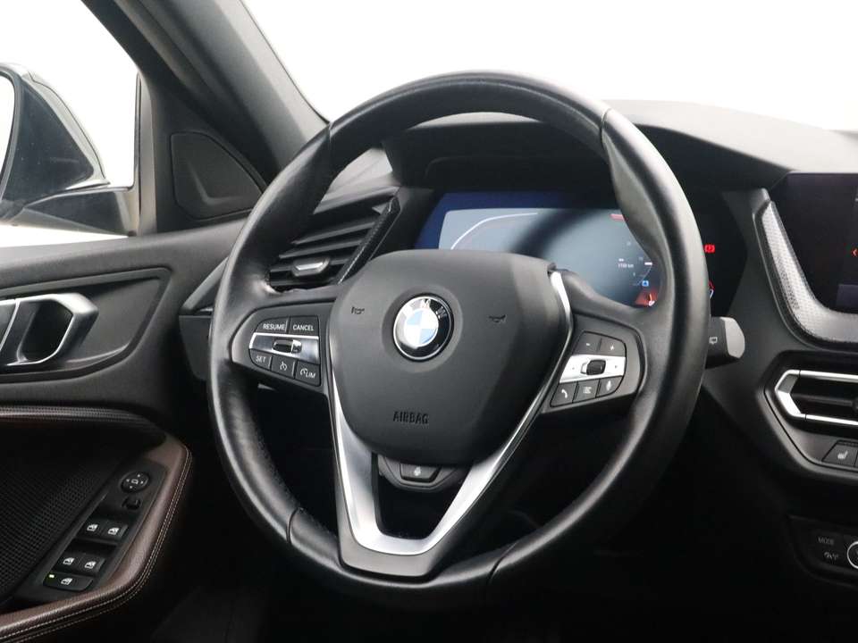 BMW 118 - Imagem 2