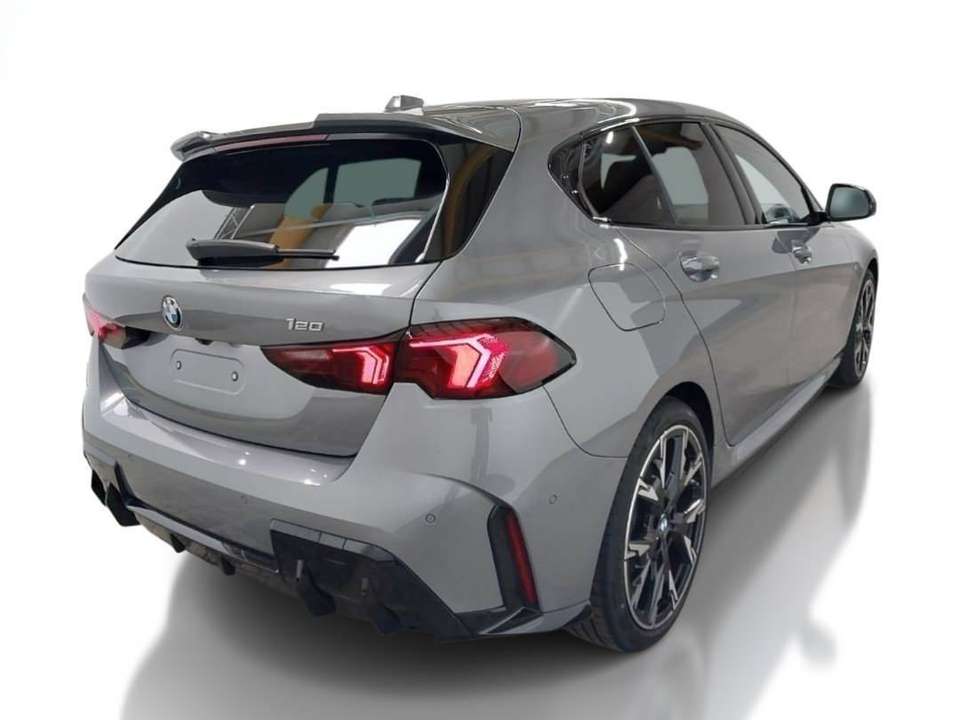BMW 120 - Imagem 2