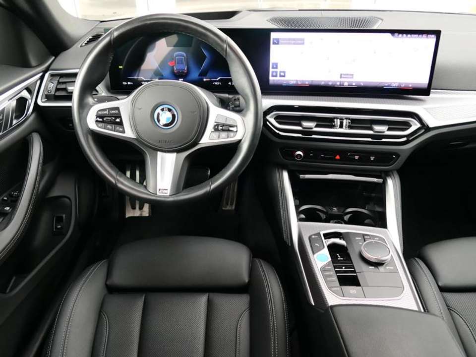 BMW i4 - Imagem 8