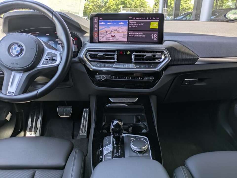 BMW X3 - Imagem 11