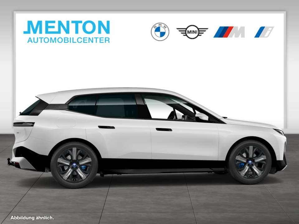 BMW iX - Imagem 10