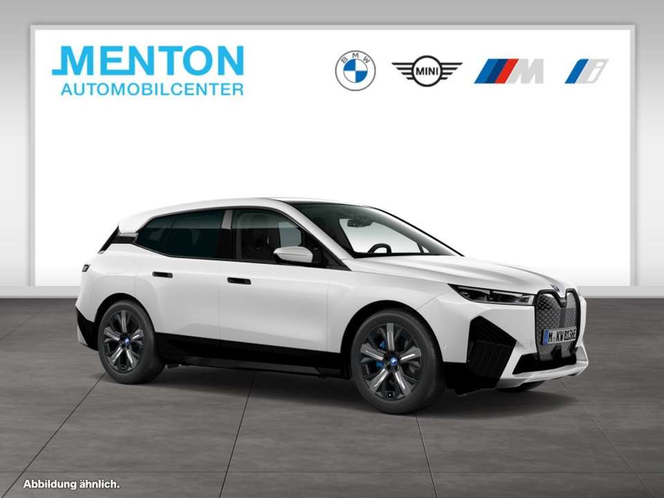 BMW iX - Imagem 11